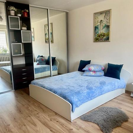 Cozy Apartment In The City Center Šiauliai Екстериор снимка